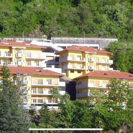 Appartamento Con Bellissima Vista Campione dʼItalia المظهر الخارجي الصورة